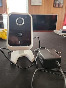 Cámara de seguridad digital IP interior DLS inalámbrica HD RC8221 funciona - Imagen 1 de 3
