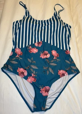 NUEVO Traje de baño de una pieza a rayas y florales Coral Reef talla grande 3XL para mujer Foto 1 de 4