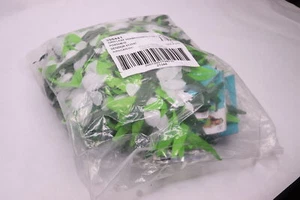Amscan Flower Head Wreath Wristlets Leaf Green 398441 - Picture 1 of 3