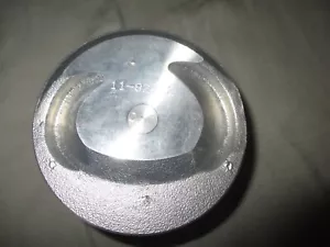 NEW 11-822-2 0.50 PISTON WITH PRESSED ON CONNECTING RODS - Picture 1 of 4