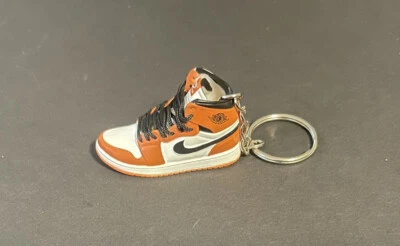 New Mini 3D sneaker shoe keychain, White And Orange - Image 1 of 4