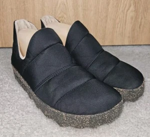 ASPORTUGUESAS by Fly London Slip on Black Shoes EU 36 US Size 5  Quilted  - Picture 1 of 7