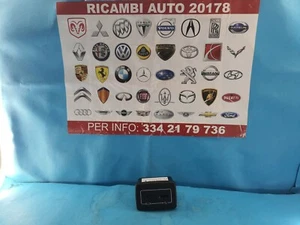 CONNETTORE USB/ AUX ALFA ROMEO MITO - Foto 1 di 4