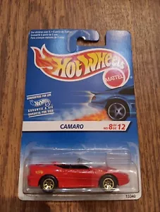 1996 Hot Wheels 8/12 Chevrolet Camaro Convertible International Card HTF - Picture 1 of 7