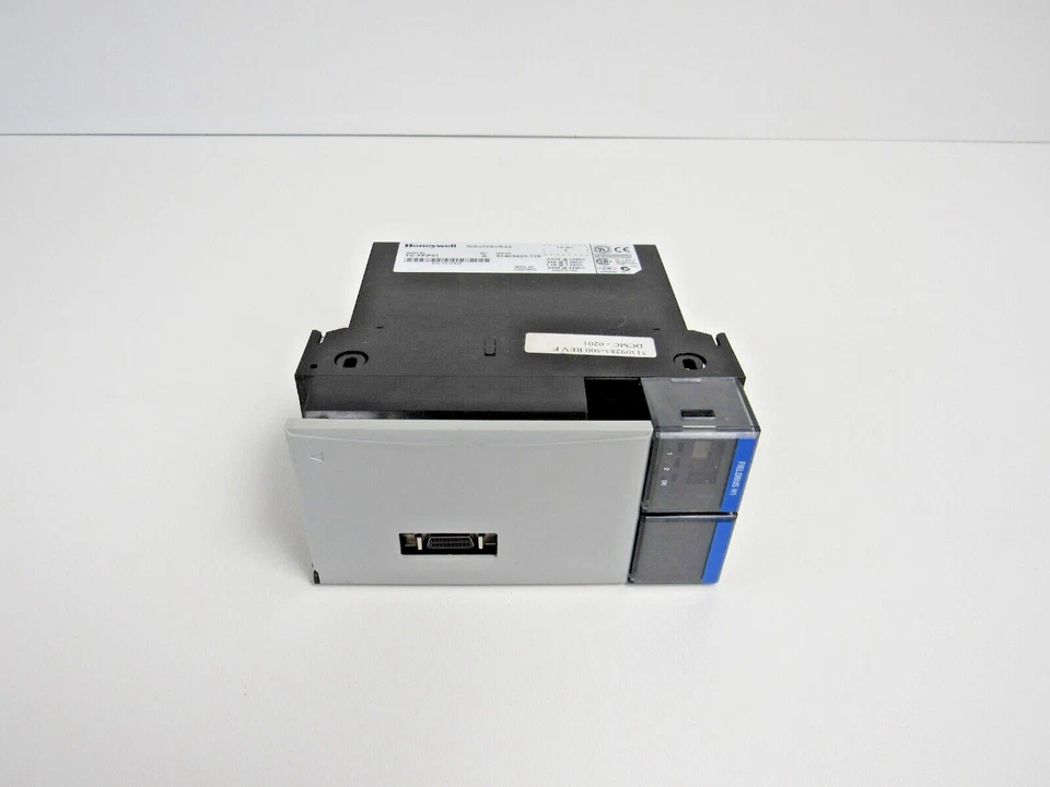 Honeywell TC-FFIF01 REV A 51403420-125 Fieldbus Interface Module   60-1 - Image 1 of 4