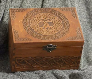 Compartimento Secreto Tema Árbol Celta GRAN Joyería Caja/Ataúd con Sección Oculta - Imagen 1 de 8