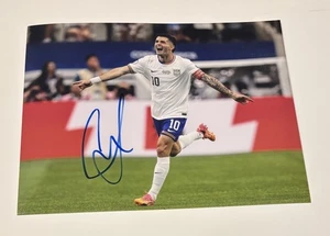Christian Pulisic Team USA Soccer Signed Autographed 8x10 Photo - Picture 1 of 1
