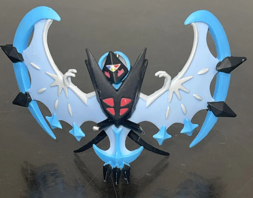 Mini Figura Pokemon Alas del Amanecer Necrozma 2.5" Leer Descripción Foto 1 de 3