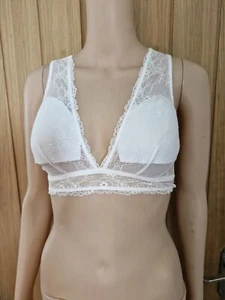 New white lace open back bra size small 34B/C - Picture 1 of 6