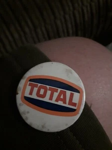 Total Fuel Vintage Badge - Picture 1 of 3