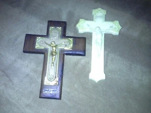 Vintage "My Jesus Mercy" Wall Hanging Crucifix pair 8" #40 - Picture 1 of 8