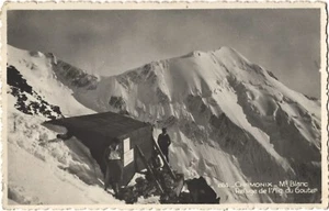 CHAMONIX 74 Refuge Aiguille du Goûter CPA écrite à M Mme LANNOIS 08 ASFELD ~1950 - Picture 1 of 2