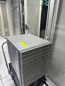 Cisco Nexus N9K-C93180YC-EX 48 portów 25GbE SFP28 6 portów 100GbE QSFP28 przełącznik - Zdjęcie 1 z 3