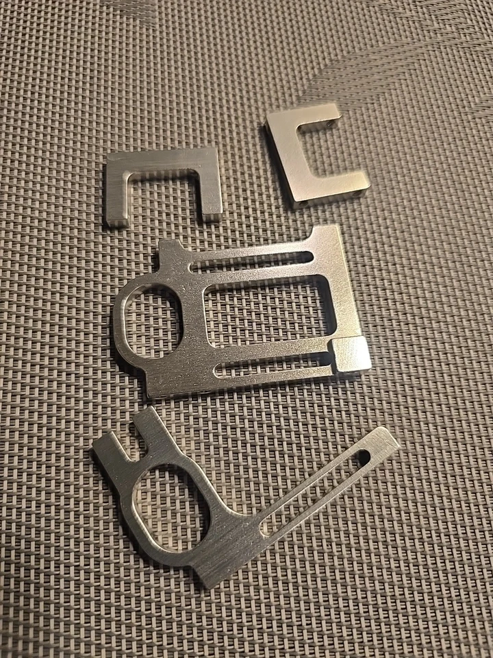 New Custom Works Aggressor Motor Mount Aluminum 8021 8122 Pod Rc Car 1/10 - Image 1 of 4