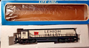 HO Scale Life Like Lehigh Valley Diesel Locomotive no 638 DUMMY - Picture 1 of 4