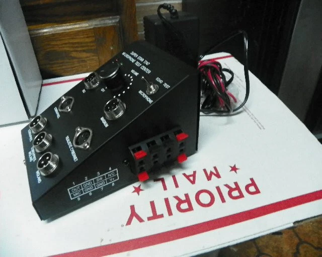 Micrófono CENTRO DE PRUEBAS NUEVO Super Star T747 W CABLE DE ALIMENTACIÓN GRATUITO Foto 1 de 1