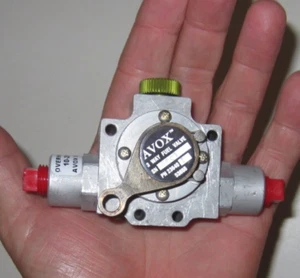 AVOX 3 WAY FUEL VALVE PART NUMBER 23640-3 ALT # 53655 - Picture 1 of 3