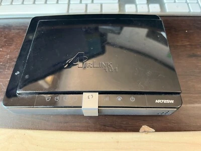 Airlink AR725W 300 Mbps 4-Port 10/100 Wireless G Router - Image 1 of 2