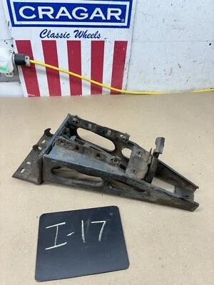 Mercury Cougar XR7 1967 1968 capó pestillo rejilla montaje soporte montaje carcasa 👍 Foto 1 de 4