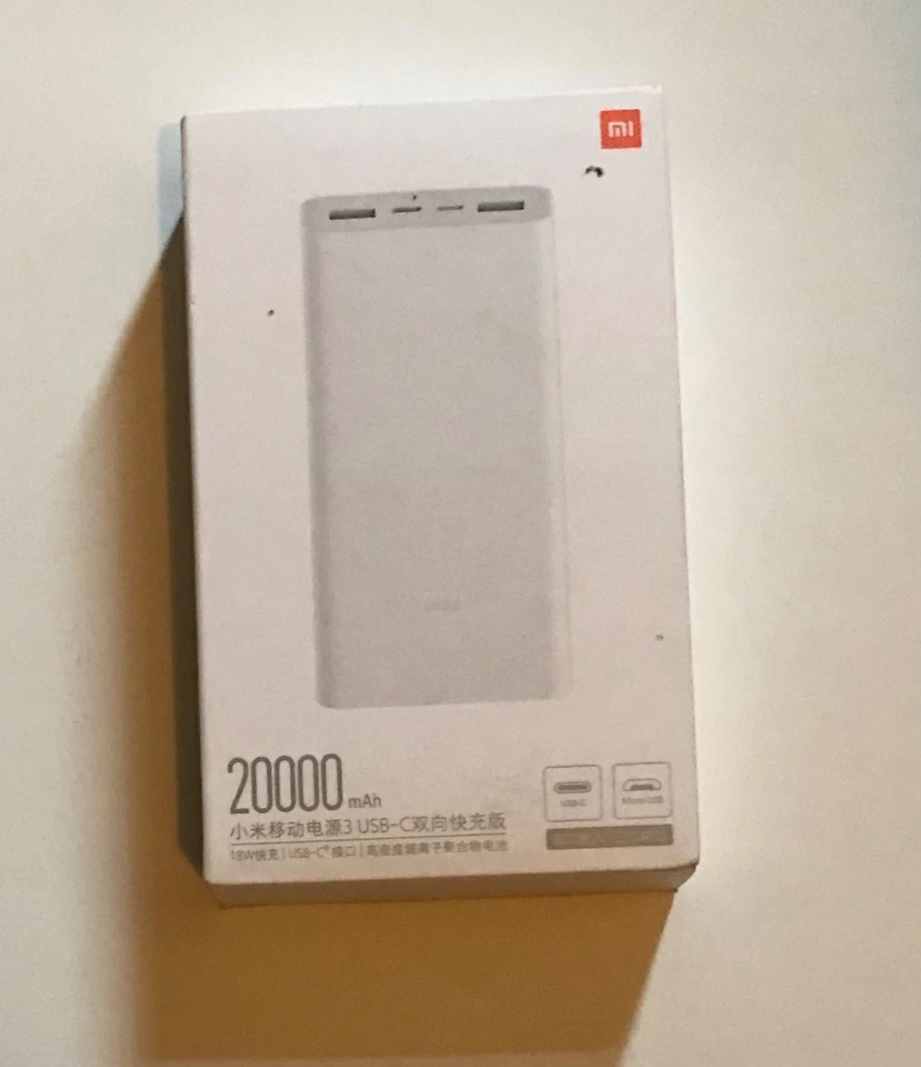 Xiaomi MI 74Wh Power Bank, 20000mah, USB-C Input/Output, USB-C Out, Micro-USB In - Image 1 of 1