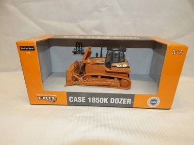 ERTL CASE 1850 K DOZER 14306 NOVO NA CAIXA 1:50 - Imagem 1 de 4
