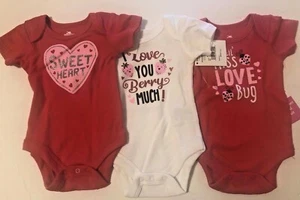 Way To Celebrate Valentine's Day Bodysuits LoveBug 3-6 Months Set of 3 Baby Girl - Picture 1 of 5