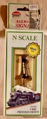 Model Power Railroad Signal No. 8572 N Scale - Image 1 of 4