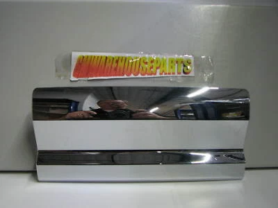 2015-2016 GMS SIERRA CHROME FRONT LICENSE PLATE COVER NEW GM #  23180725 - Image 1 of 3