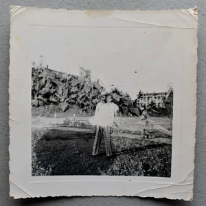 Black African American Man Woman Double Exposure Weird Odd 1950 Snapshot PHOTO - Picture 1 of 4