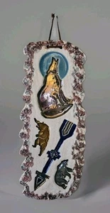 Einheimischer Stil Wandbehang Kreidegeschirr Gips Emaille bemalt Bär Wolf Pfeil 15" - Bild 1 von 8