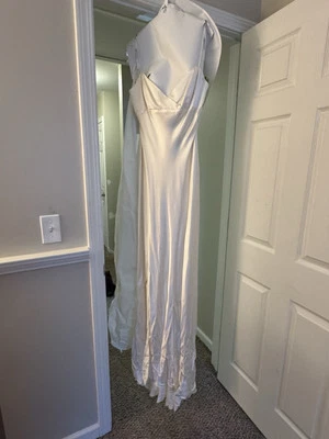 evening dress size 6 - Image 1 of 2