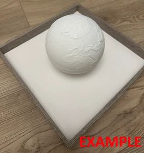 3D Printed Venus Second planet with wooden frame - Picture 1 of 5