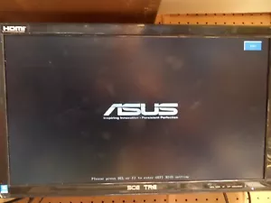 Scheda madre ASUS P8B75-M/CSM con CPU i5-3330 e scheda posteriore 16 GB 1155 - Foto 1 di 12