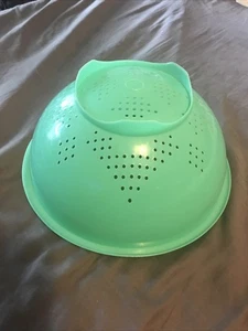 Tupperware colino colino verde giadeite #339-2 vintage - Foto 1 di 8