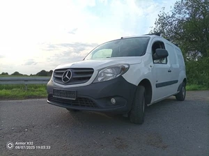 Mercedes CITAN 111 CDI EZ 2016 extralang, Hängerkupplung, Dachträger, Klima, Shz - Bild 1 von 22