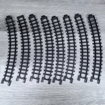 HO LIMA Plastic Curved Track Section Lot From Vtg Mechanical Train Starter Set - Image 1 of 4