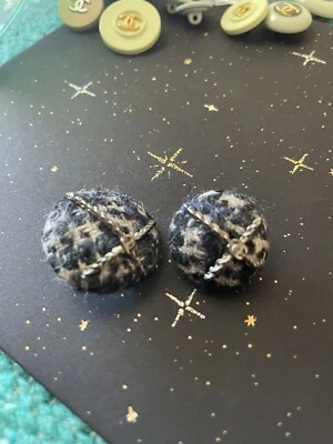 CHANEL Authentic Buttons tweed fabric metal chain Blue Black White New CC Logo - Image 1 of 4