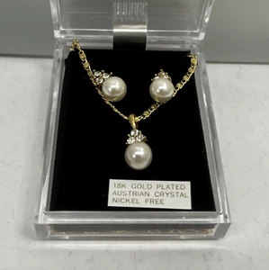 18K Yellow Gold Plated Simulated Pearl Drop Crystal Earrings Necklace Set - New - Picture 1 of 9