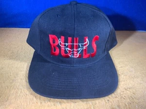 S9-60 CHICAGO BULLS  - SNAPBACK - VINTAGE OLD SCHOOL CAP/HAT - NEW WITHOUT TAGS - Picture 1 of 8