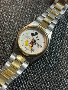 Vintage Seiko Mickey Mouse Women’s Watch Disney For Parts/Repair - Picture 1 of 14