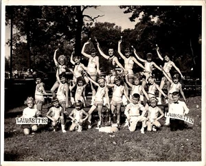 Foto anni 50 bambini pipistrello girarrosto Lauraettes 8x10 gruppo metà secolo - Foto 1 di 2