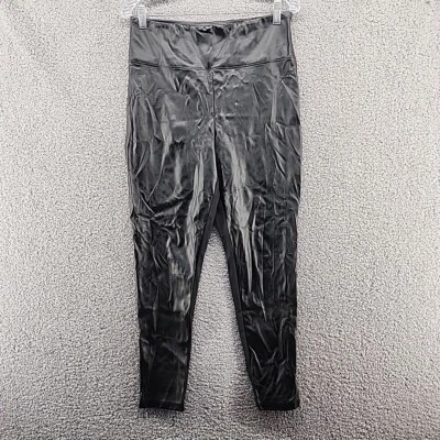 CALÇA LEGGING VICTORIA SPORT COURO SINTÉTICO PRETO TAMANHO GRANDE ALTO DESPERDÍCIO - Imagem 1 de 4