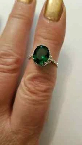 2.11 CTW LAB CREATED EMERALD & DIAMOND 10KT SOLID WHITE GOLD RING SIZE 7 - Picture 1 of 10