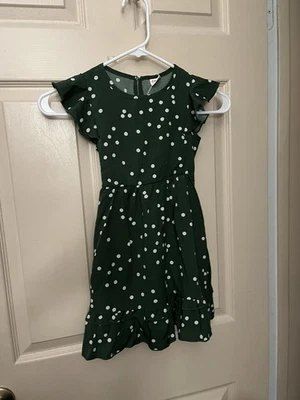 Vestido Midi PatPat Leve Verde Forrado com Bolinhas 4-6 anos Meninas NOVO *FRETE GRÁTIS* - Imagem 1 de 4