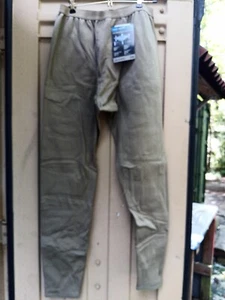 GEN III COLD WEATHER MID-WEIGHT DRAWERS  ECWCS MED REGULAR  - Picture 1 of 7