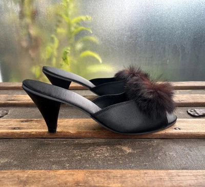 Tacones tocador de piel de visón vintage satinado negro años 60 talla 8 NOS Foto 1 de 4