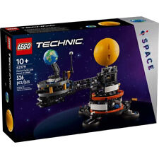 LEGO 42179 Technic Planet Earth and Moon in Orbit (Brand New Sealed)