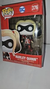 Funko POP! DC Heroes: Harley Quinn #376 Imperial Palace caja roja - Imagen 1 de 9