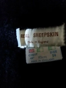 Fur Coat - Picture 1 of 3