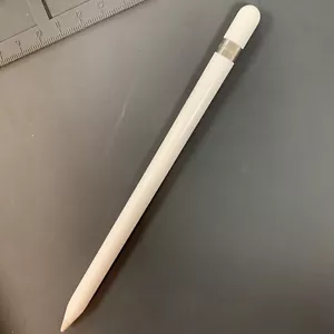 Apple Pencil 1st Gen READ DESCRIPTION - Picture 1 of 4